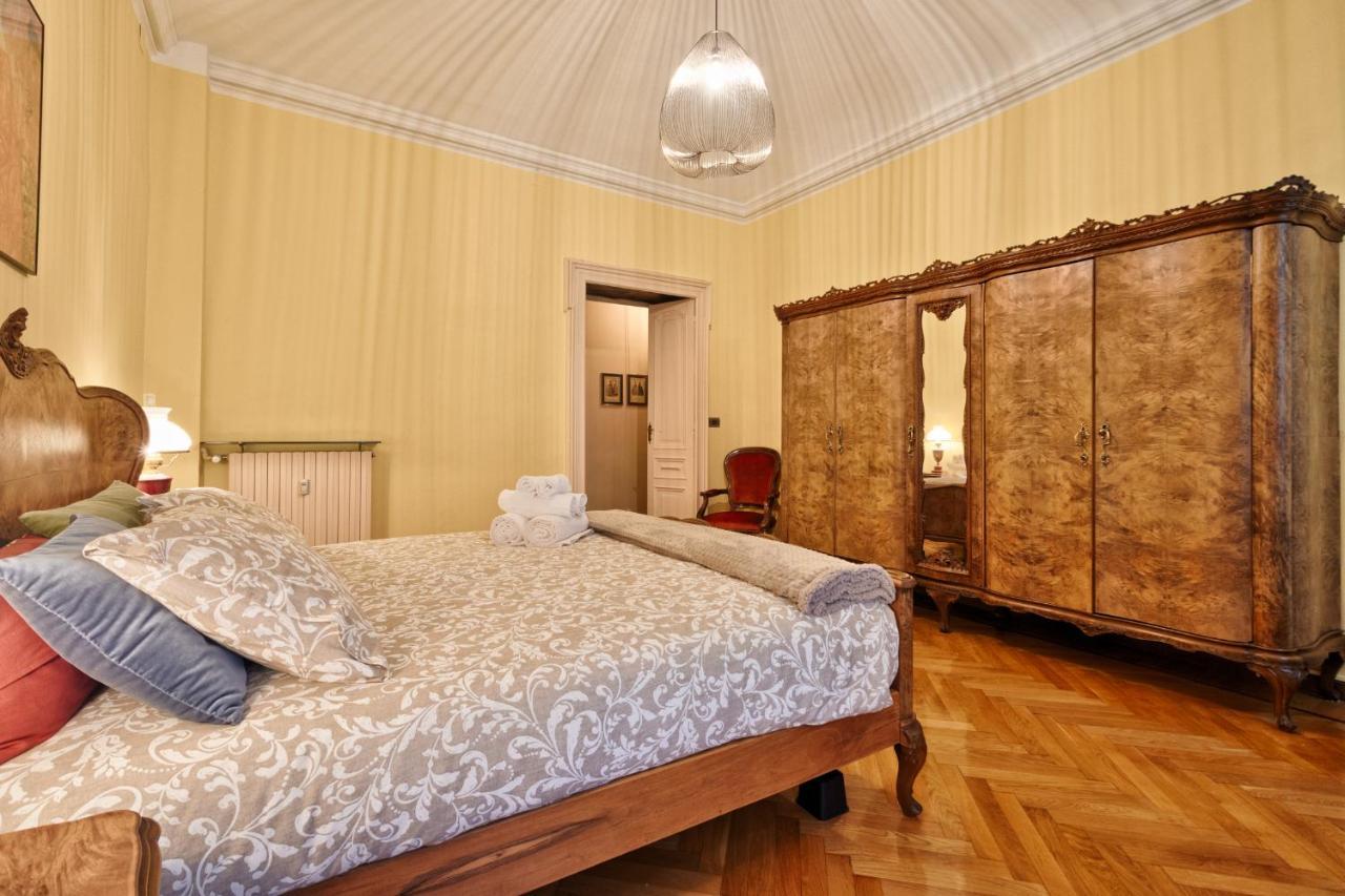 Acadamis -Il Rifugio Dei Mercanti- Piazza Castello Turín Exteriér fotografie